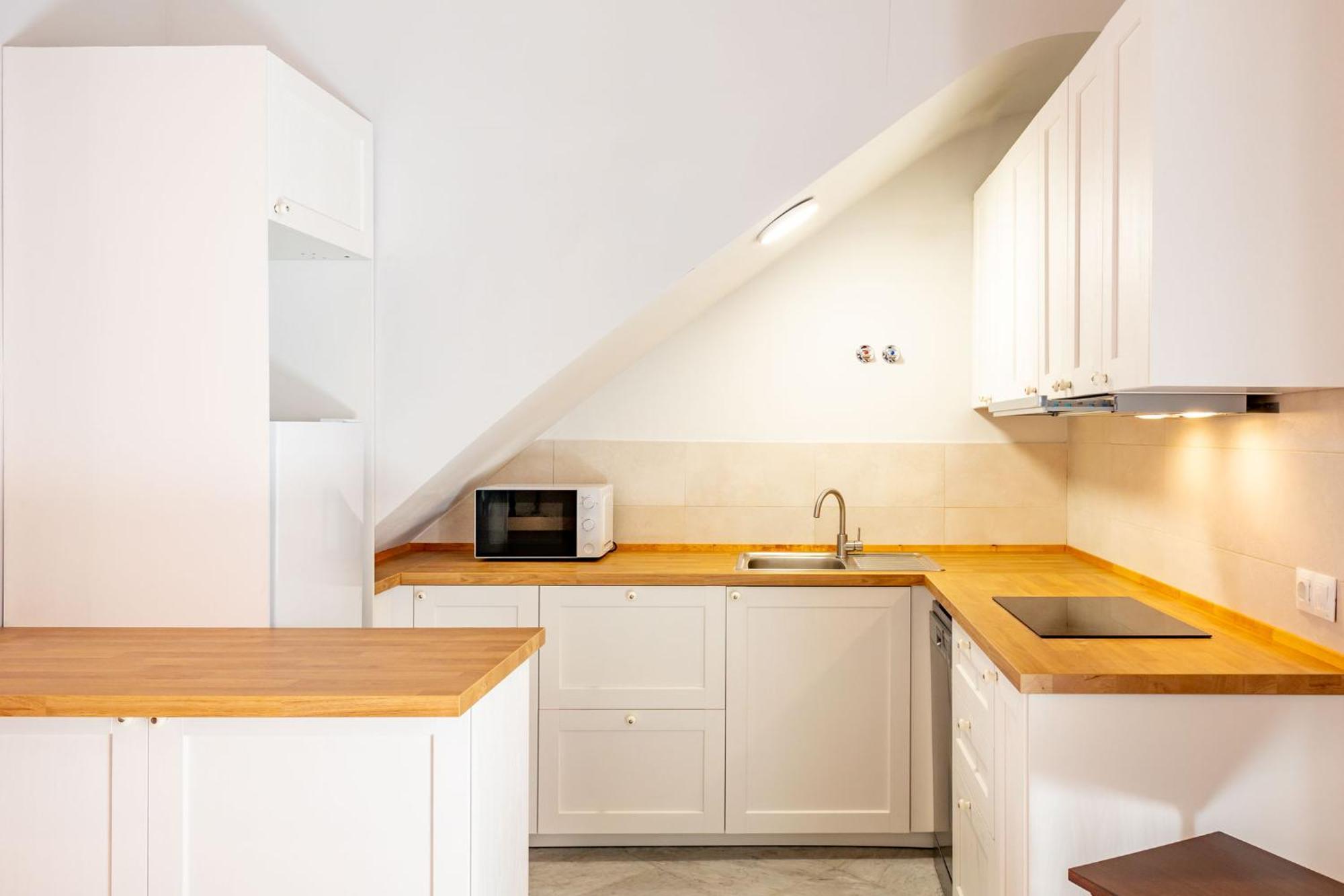 Villa Romana Kindly Apartment Севілья Екстер'єр фото