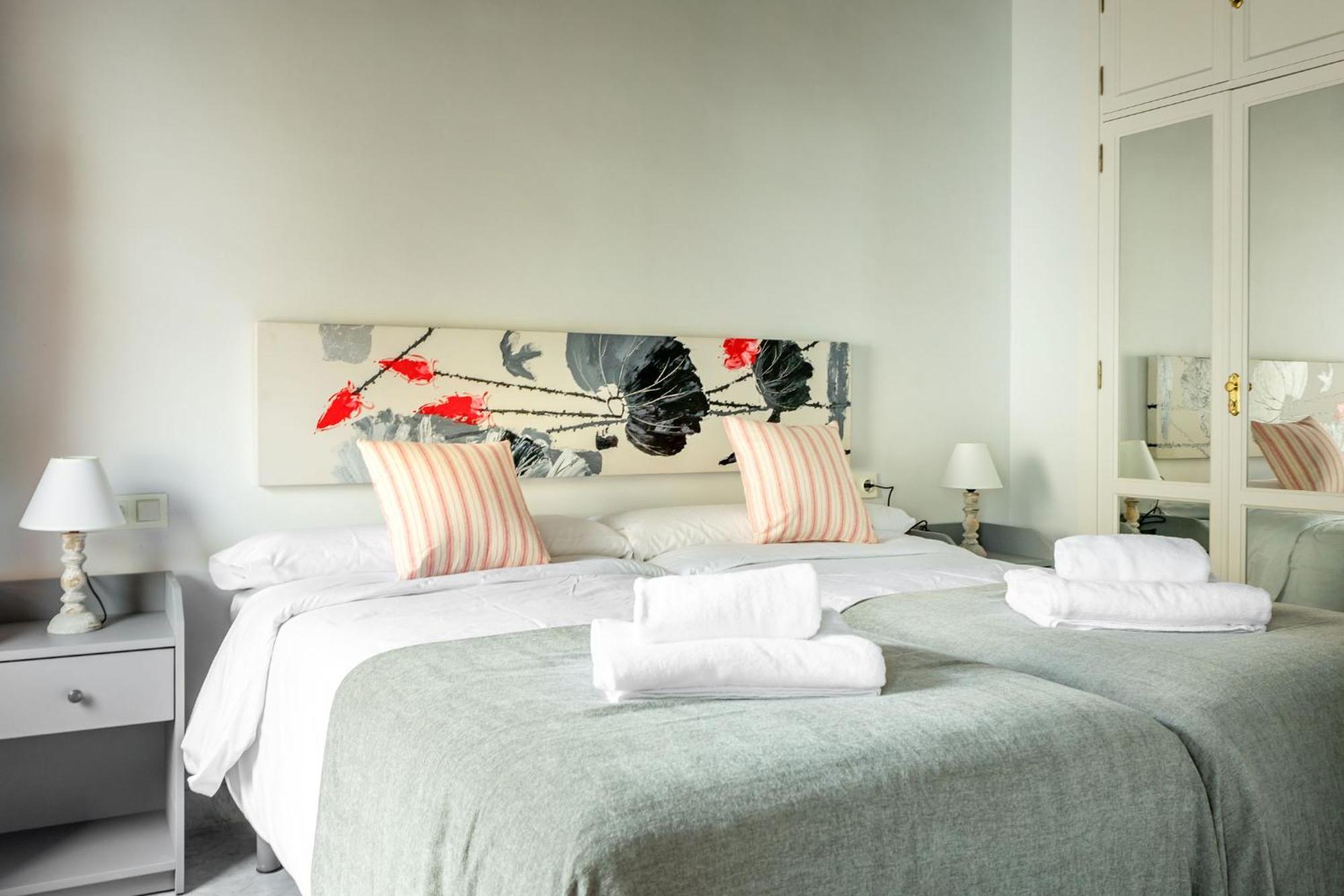 Villa Romana Kindly Apartment Севілья Екстер'єр фото