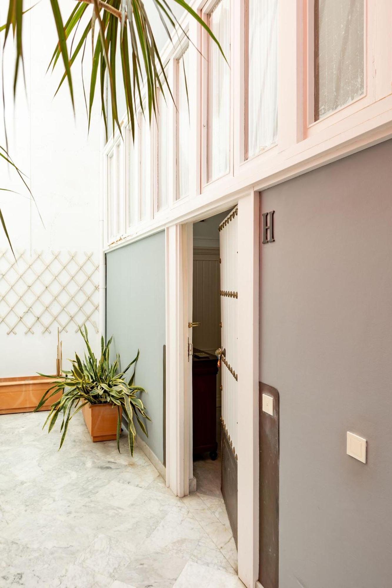 Villa Romana Kindly Apartment Севілья Екстер'єр фото