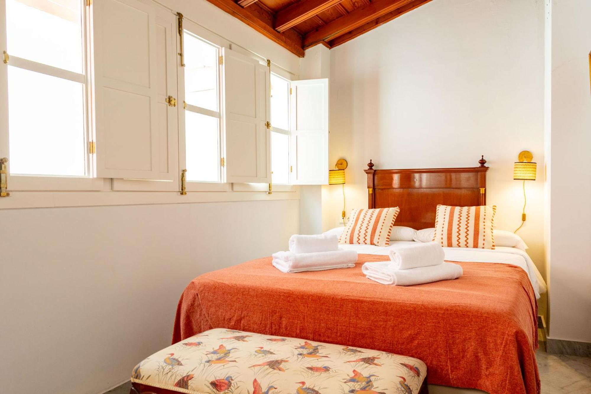 Villa Romana Kindly Apartment Севілья Екстер'єр фото